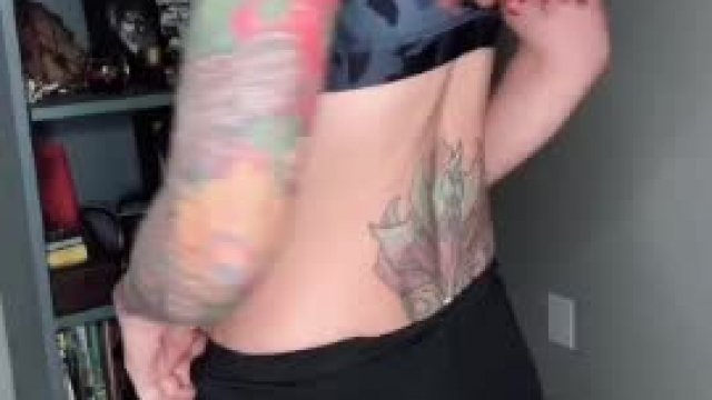 Yoga pants and panties