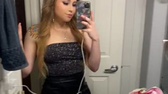 Looking for a male to dominate (financially, generally, & cucking) onlin