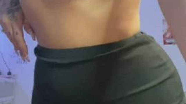 I think I look cute in that dress