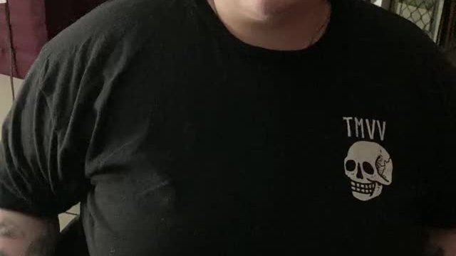 Just a good, old fashioned titty drop ?