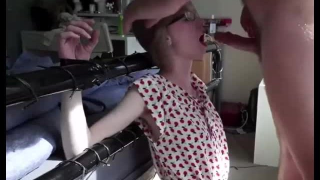 [/r/NSFW_5seconds] Tied up and waiting to be used