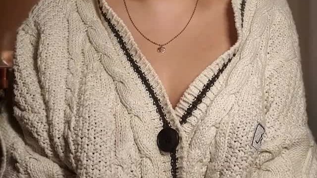 i just love unwrapping presents!! :)