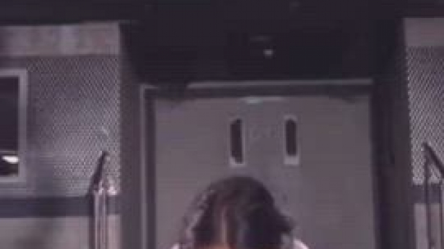 She couldn’t resist it