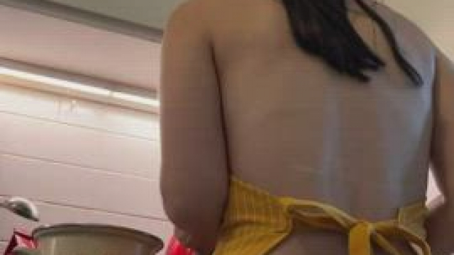 you better tell me everything tastes great [sext] [rate] [fet] [vid] [pty] [pic]