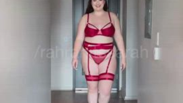 6ft & slightly chubby, I know I'm your weakness