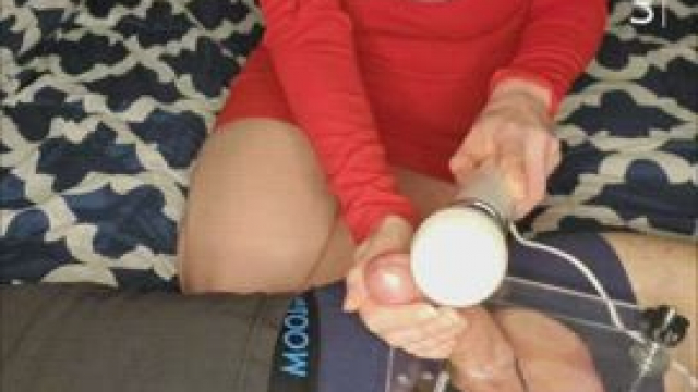 Love teasing and crushing big loads out!