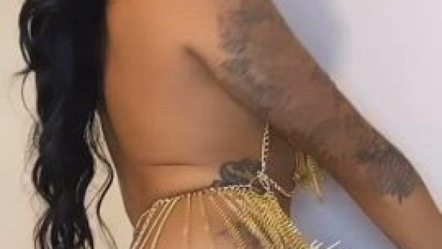 Can I be your Indian goddess & fuckdoll? ?