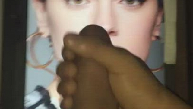 ——-NEW HERTSGIRLS SUB REDDIT ——— my bud jerkin his big hard cock 2 Daisy Ridley 