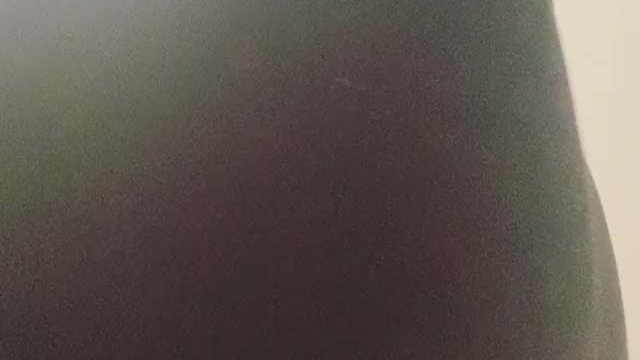 Why are gym leggings so hard to remove