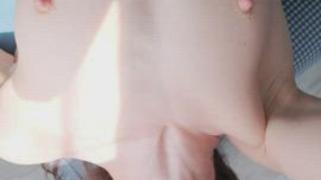 I like to make you cum right on me