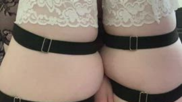 Would you be able to last with a pussy love this?