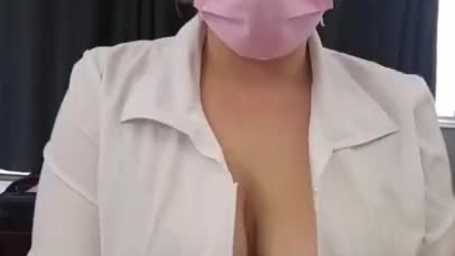 Nurse Collecting A Sperm Sample Porn Gif With Source GIFSAUCE