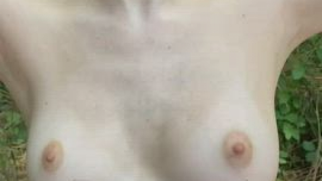 Can I be the girl you jerk off to tonight?[f]