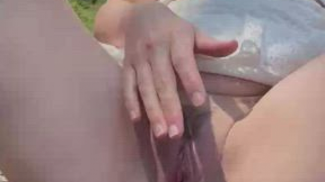 Emergency on the beach!! My pussy needs CPR [F]