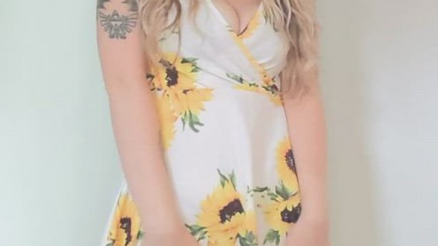 Do you prefer my dress on or off? [F]