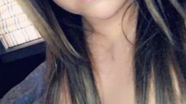 Natural 34c mature titties