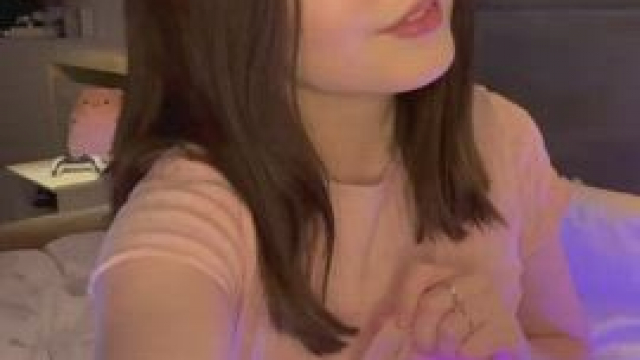 Do dudes actually find small 18 yrs old ass attractive?