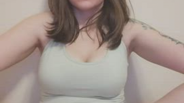 Horny slut looking for a pounding!