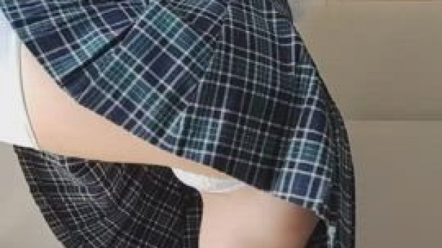 Do you like petite girls doing nasty things?