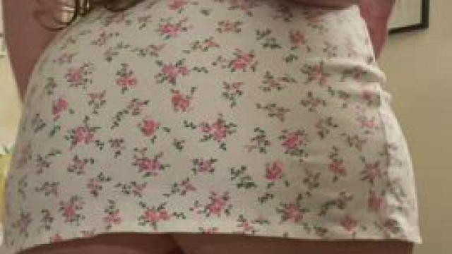 Big asses and buttplugs are a winning combo