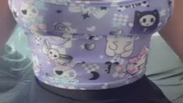 When a goth girl puts on a choker and fishnets it means she wants you to use her