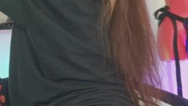 Real REDHEAD, real HORNY - super squirter!! Real ready to drain that aching cock