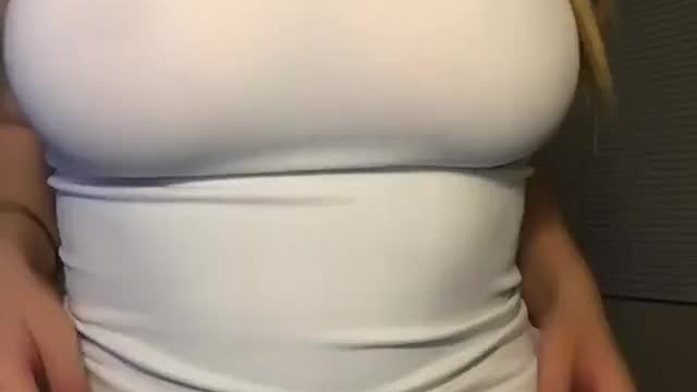 Amazing white shirt drop - Porn Gif with source - GIFSAUCE