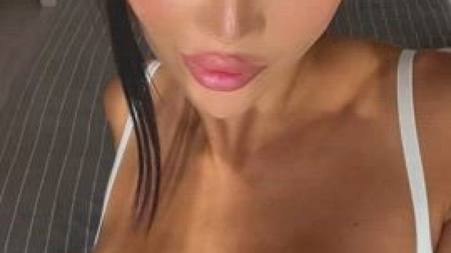 [gif] I’d love to taste you