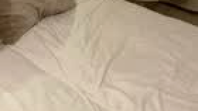 Would you let me jump on your bed ?