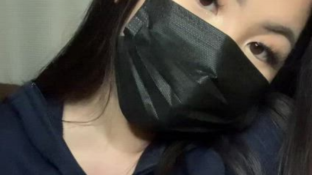 look me in the eyes while you use me